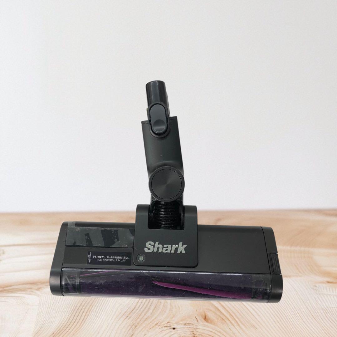 Shark 掃除機　CLEAN SENSE IQ IW3145JBK送料無料