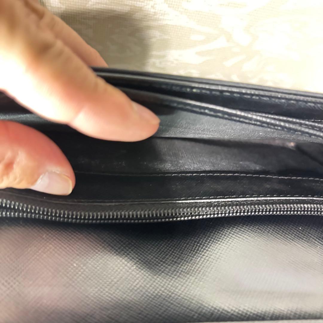 美品　PRADA プラダ　ブラック ナイロン　長財布　二つ折り財布