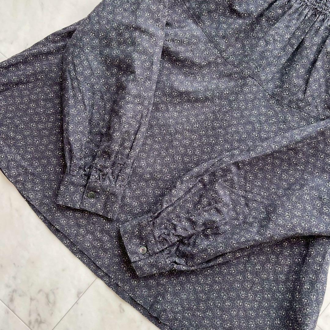 Lisette プラタンヌ・フリュイ ジョアン ハイネックブラウス リネン混