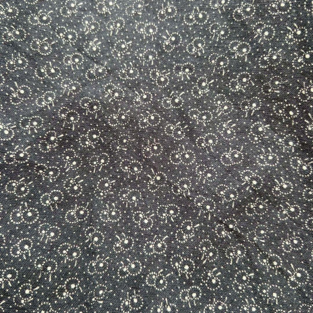 Lisette プラタンヌ・フリュイ ジョアン ハイネックブラウス リネン混