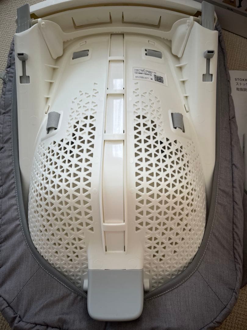 ほぼ未使用　STOKKE ストッケ トリップトラップ ニューボーンセット　延長