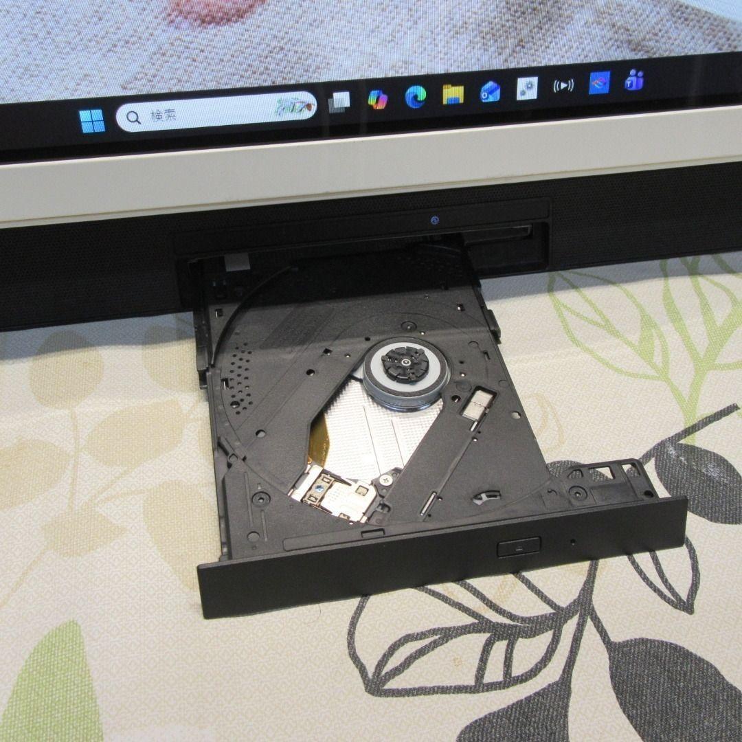 高音質&大画面！Win11公式対応8世代i3/メ8G/高速SSD+HDD/DVD