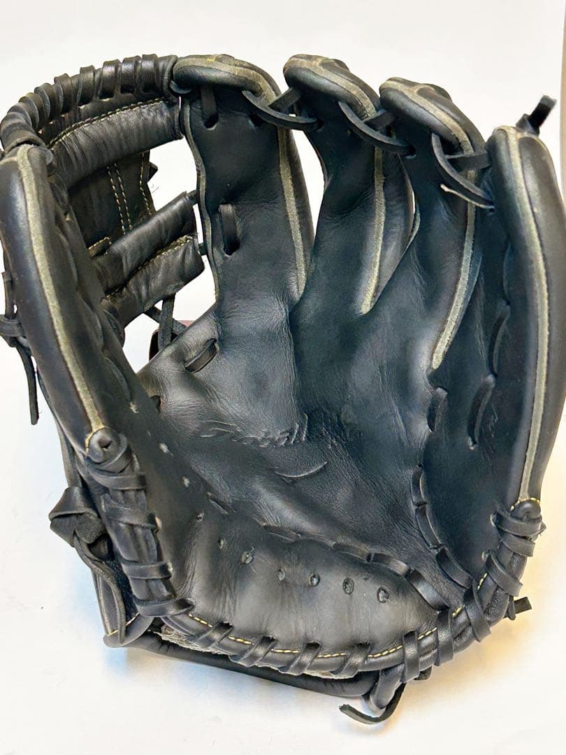 【美品！・オイルメンテ済】ミズノ グローバルエリート 軟式グローブ 内野手用