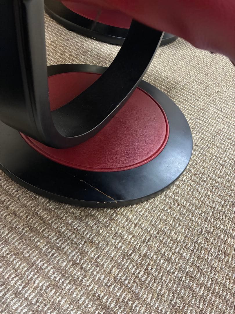 ニトリ リクライニングチェア+オットマン レザー