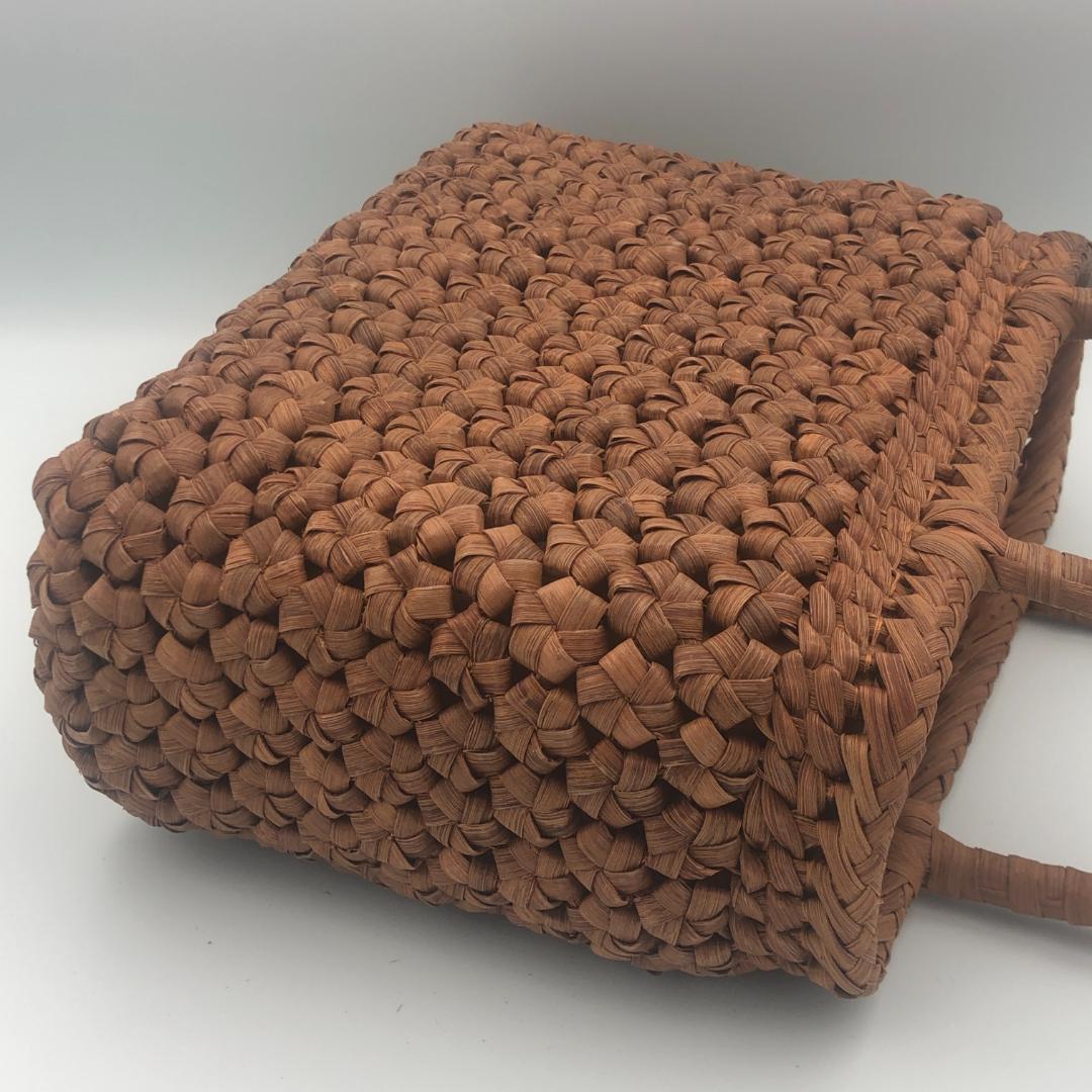 桜　山葡萄バッグ　六角編み　削皮　ハンドバッグ　新品　籠バッグ　日本企画