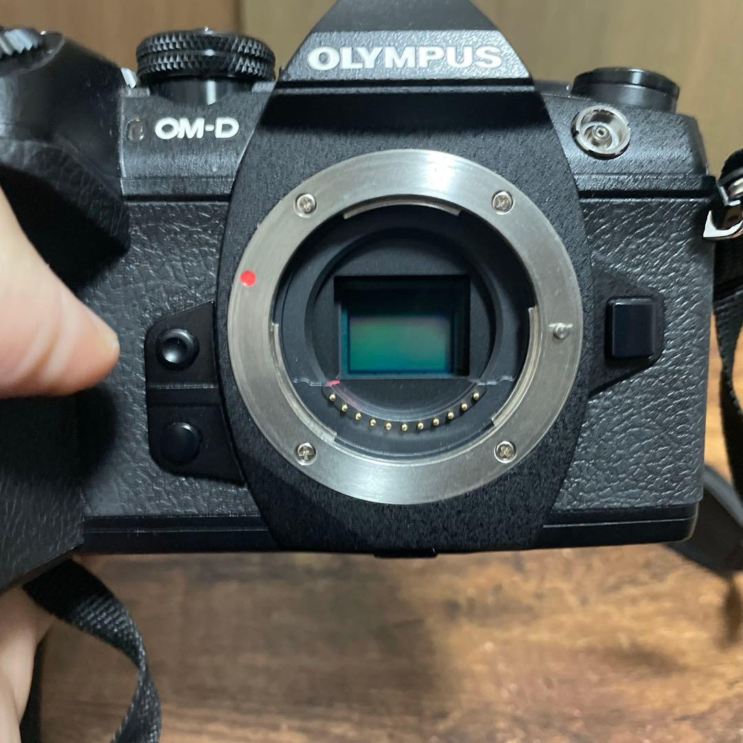 OLYMPUS OM-D E-M1 Mark II カメラ本体、レンズ3本セット