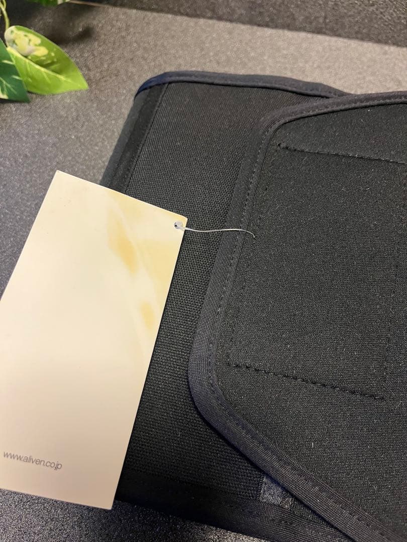 アライヴン インヴェル　スリムベルト