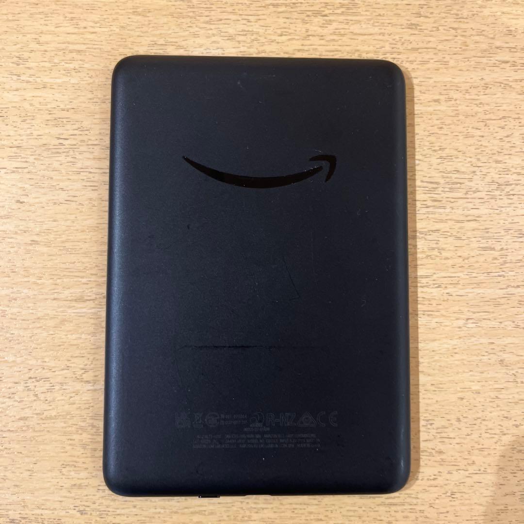 Kindle 第11世代（2022年モデル） 6インチ / 広告なし/16GB