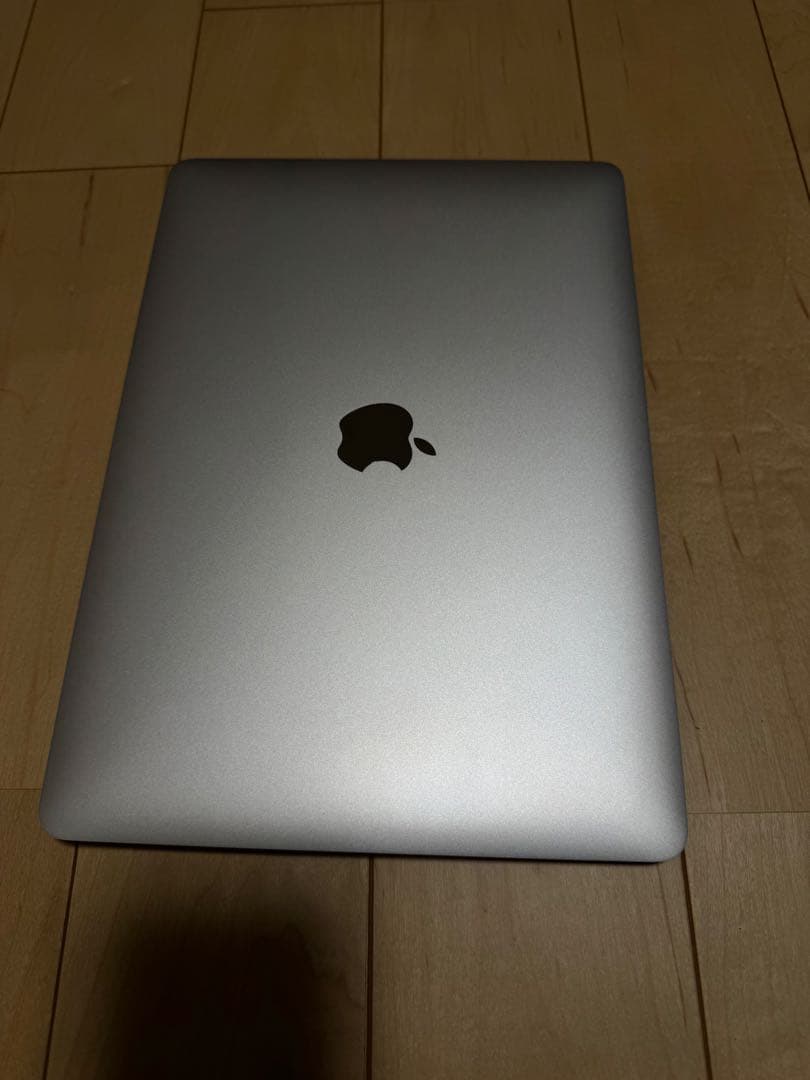 充電回数48 Apple MacBook 13インチ シルバー　M1 2020