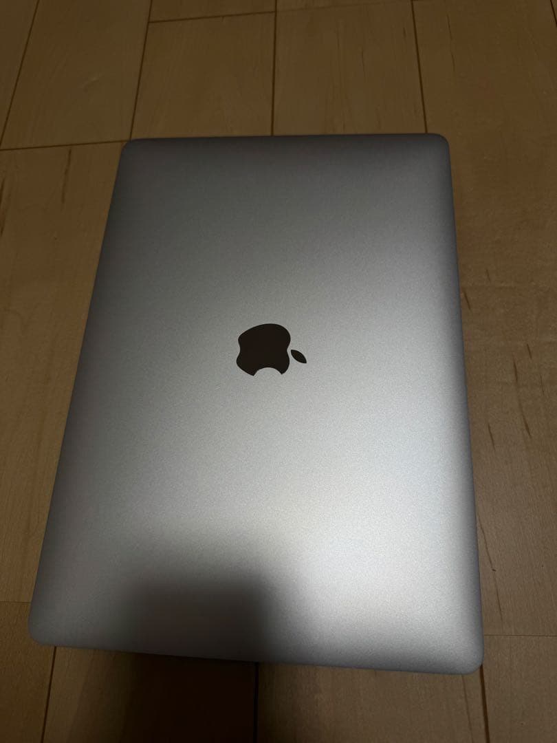 充電回数48 Apple MacBook 13インチ シルバー　M1 2020