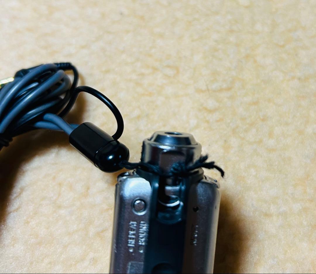 SONY ポータブルオーディオプレーヤー本体＋イアホンのみ