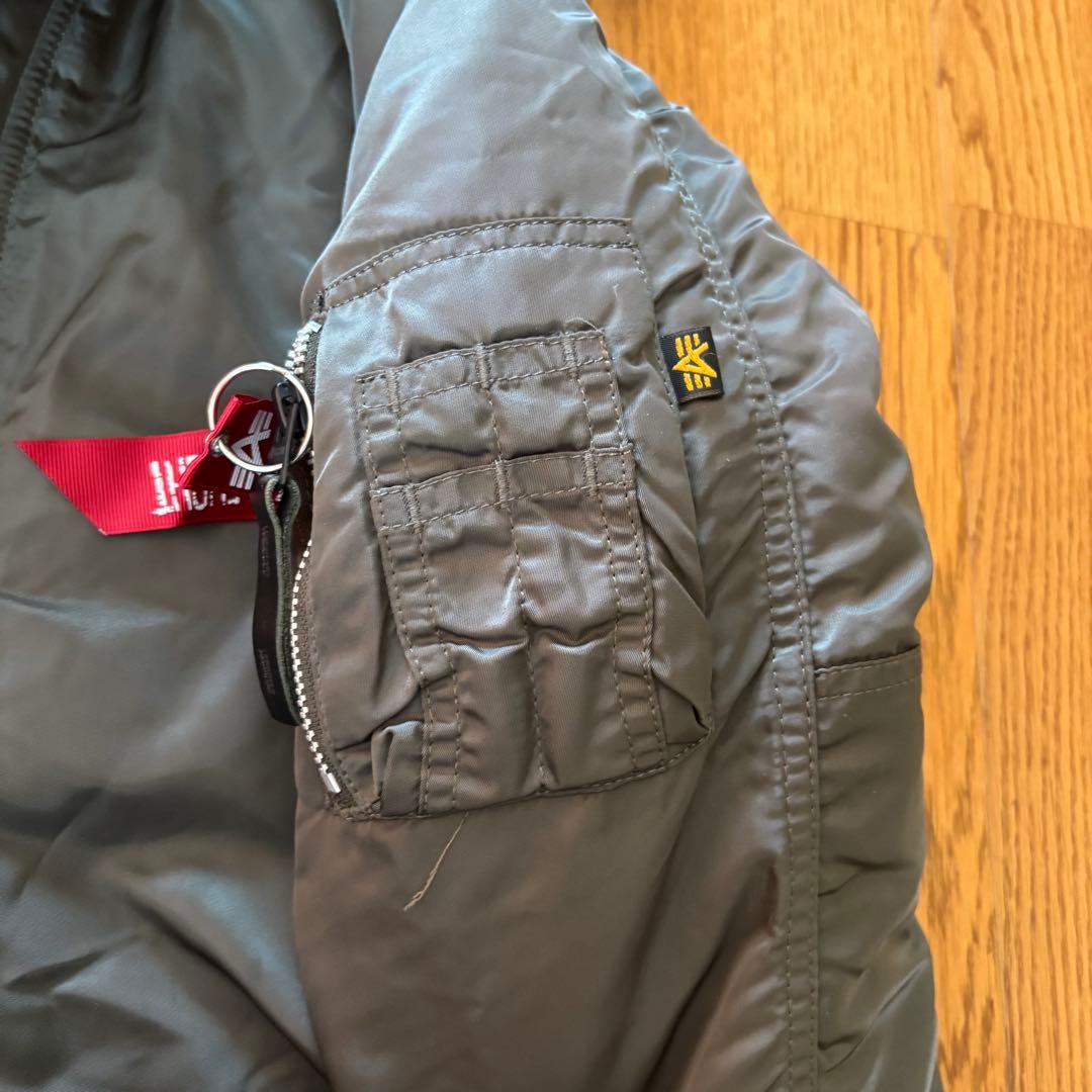 ゴン太　Alpha Industries メンズ N-3B