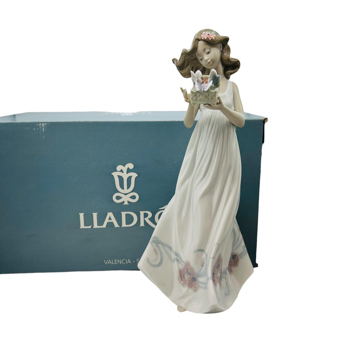 リヤドロ LLADRO 私の宝もの 6777 箱付 フィギュリン