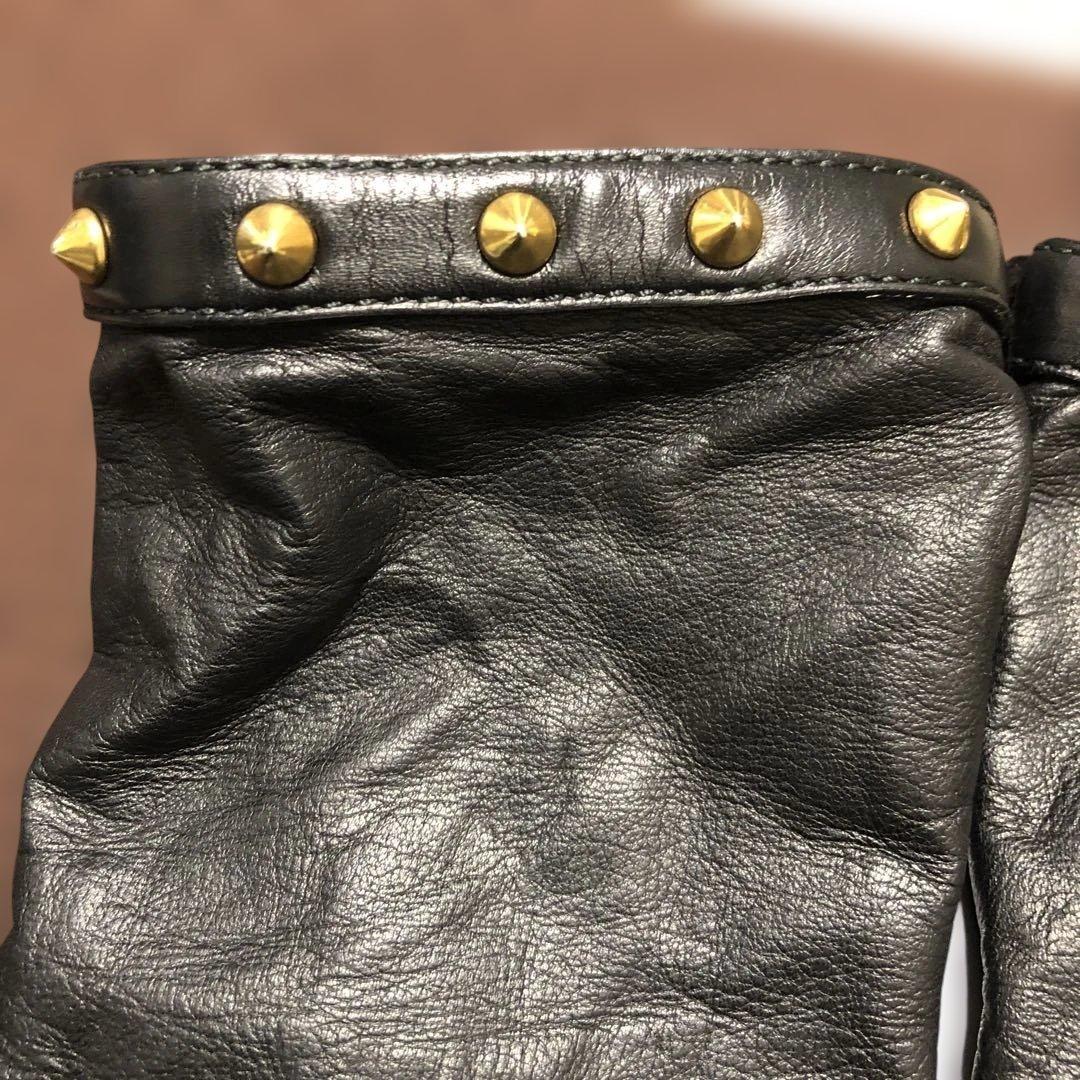 GUCCI スタッズ付き黒レザー手袋