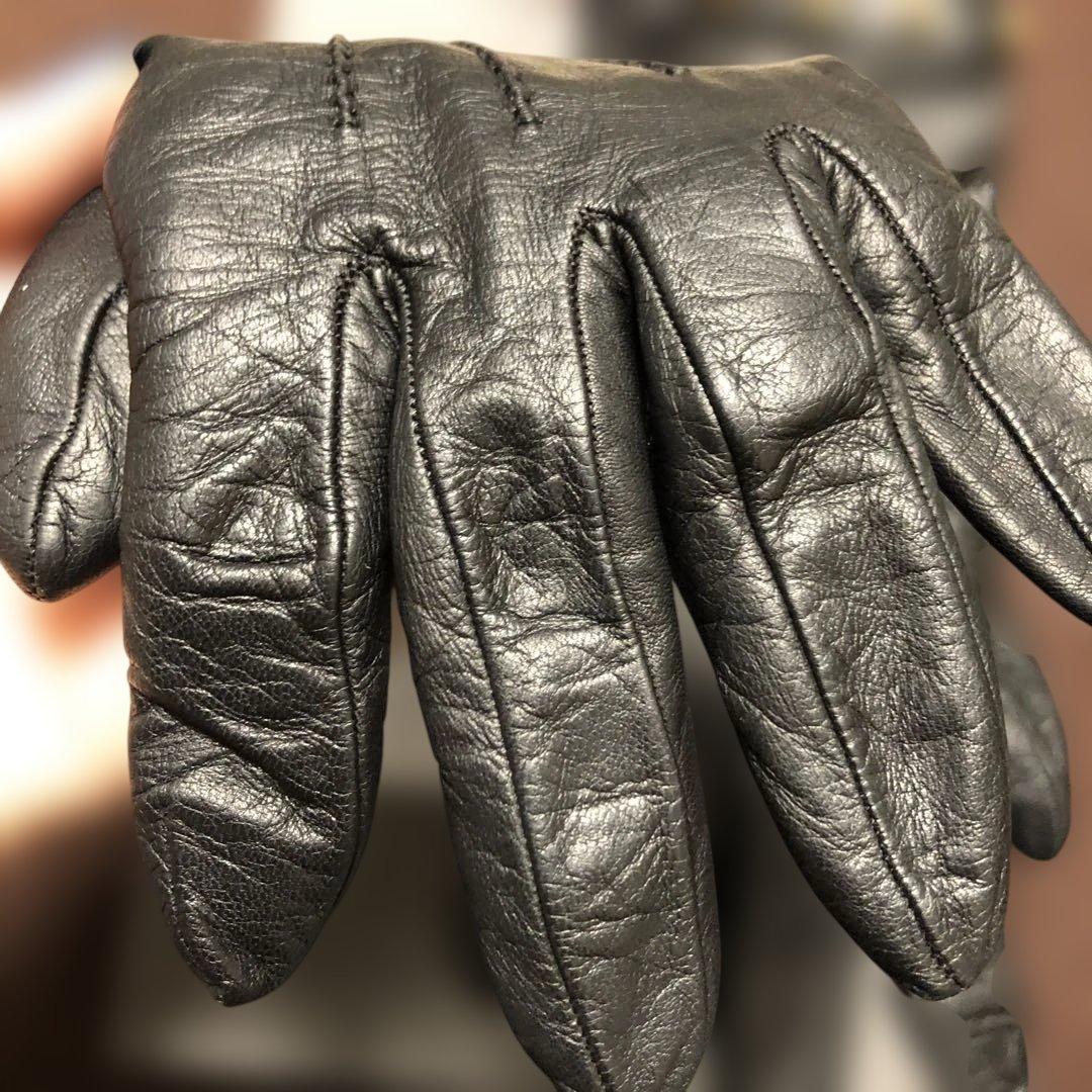 GUCCI スタッズ付き黒レザー手袋