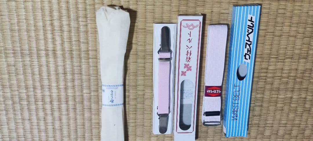 正絹 袋帯:茶金地、よろけに菊桜 長襦袢:薄ピンク地 和装小物 まとめ売り