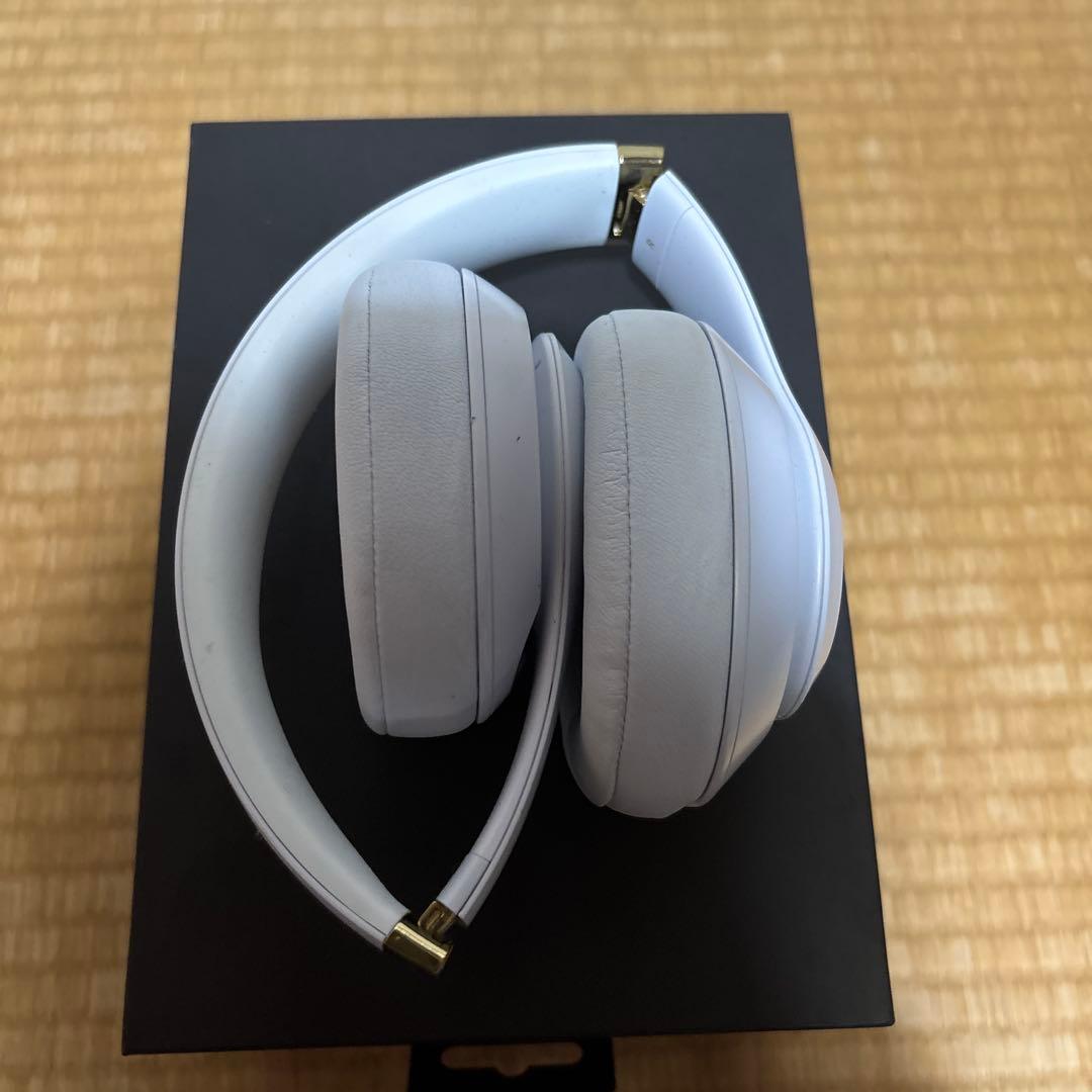 Beats ワイヤレスヘッドホン ホワイト