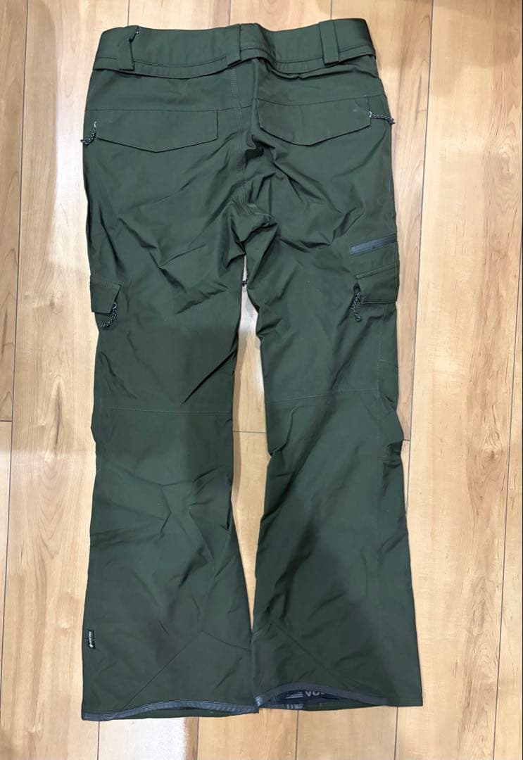 VOLCOMボルコム GORE-TEX ASTON PANT