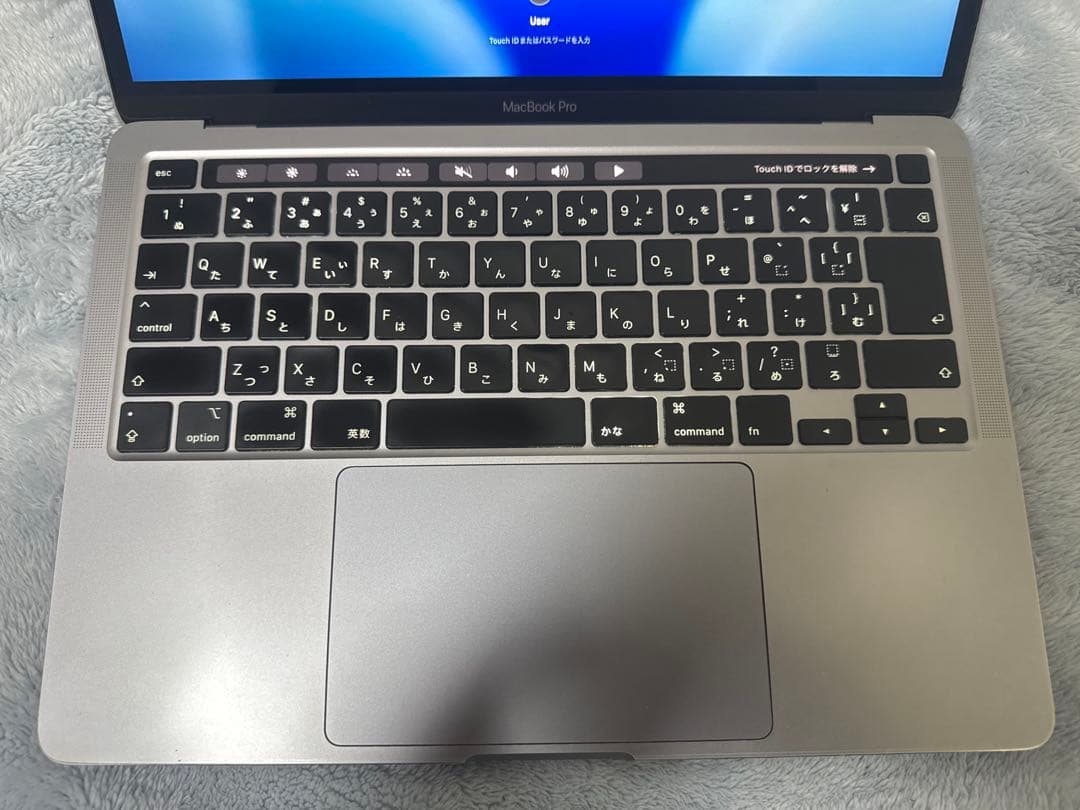 MacBook本体 MacBook Pro 2020 i5/16GB/SSD1TB