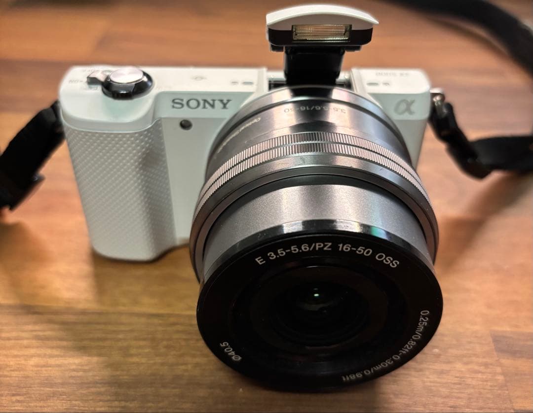 SONY α5000 ILCE-5000L ジャンク 本体エラー レンズ付