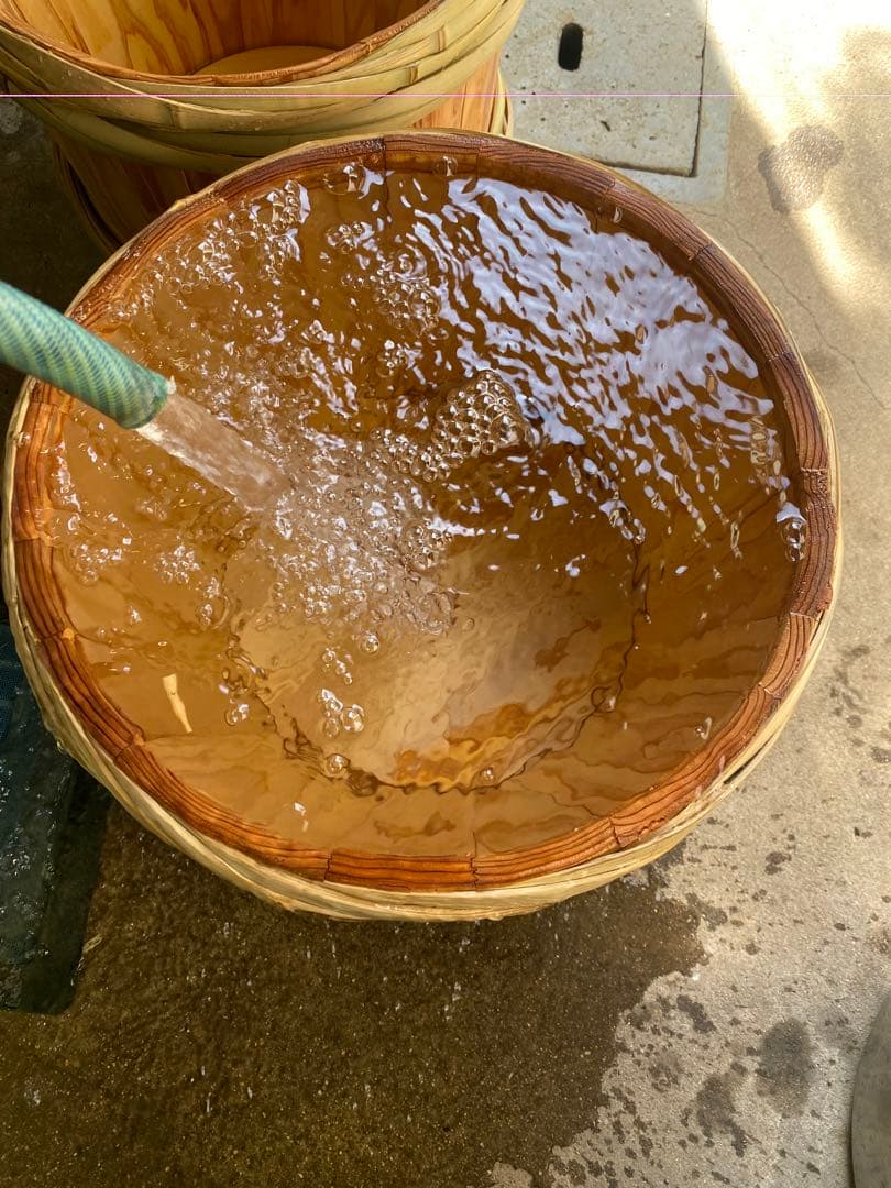 樽酒の一斗樽（18リットル）　　空樽