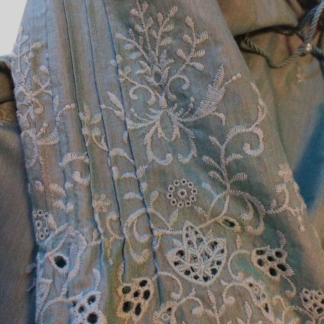 レリアン Lelian 青緑 刺繍飾り エレガント五分袖 チュニック