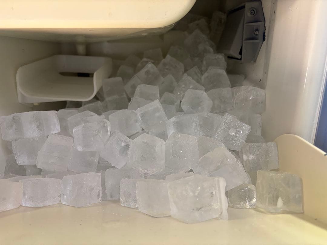 PYGｅｅ 様用2014年製Panasonic 製氷機 SIM-S2500