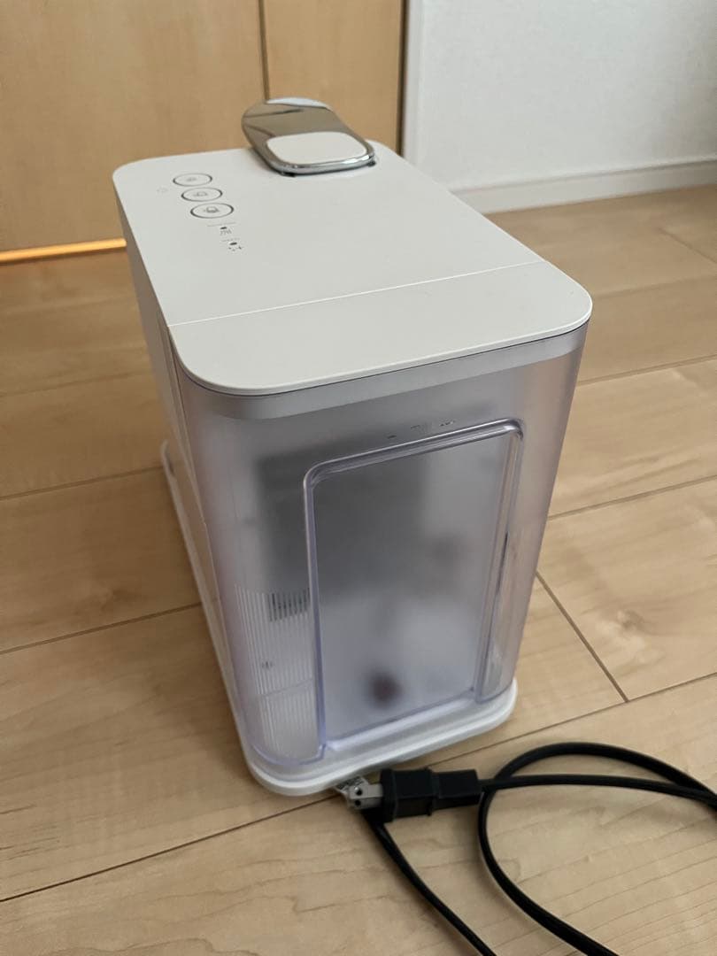 Nespresso ラティシマワン 2018年製