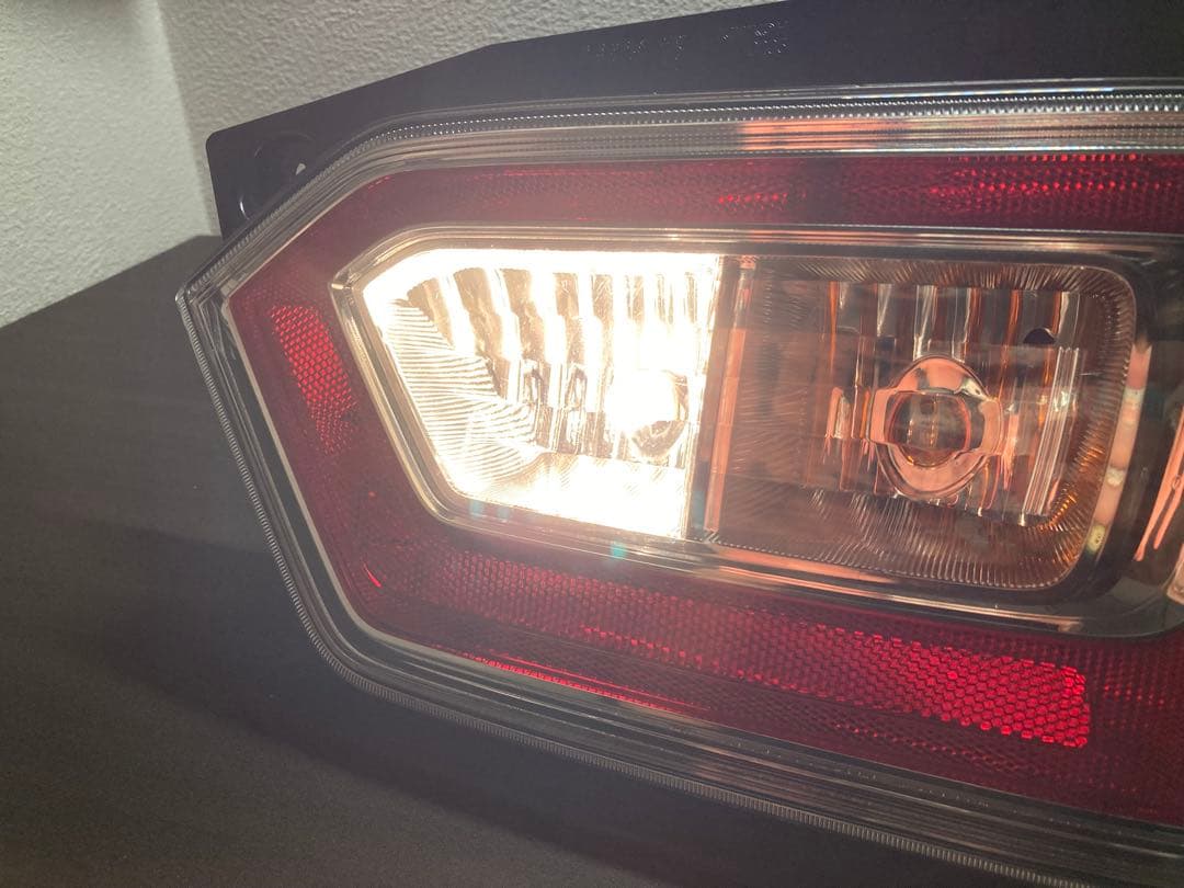 ワゴンR(MH55S) 右テールランプ