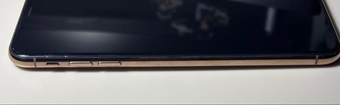 携帯電話本体 Apple iPhone Xs Max 64GB