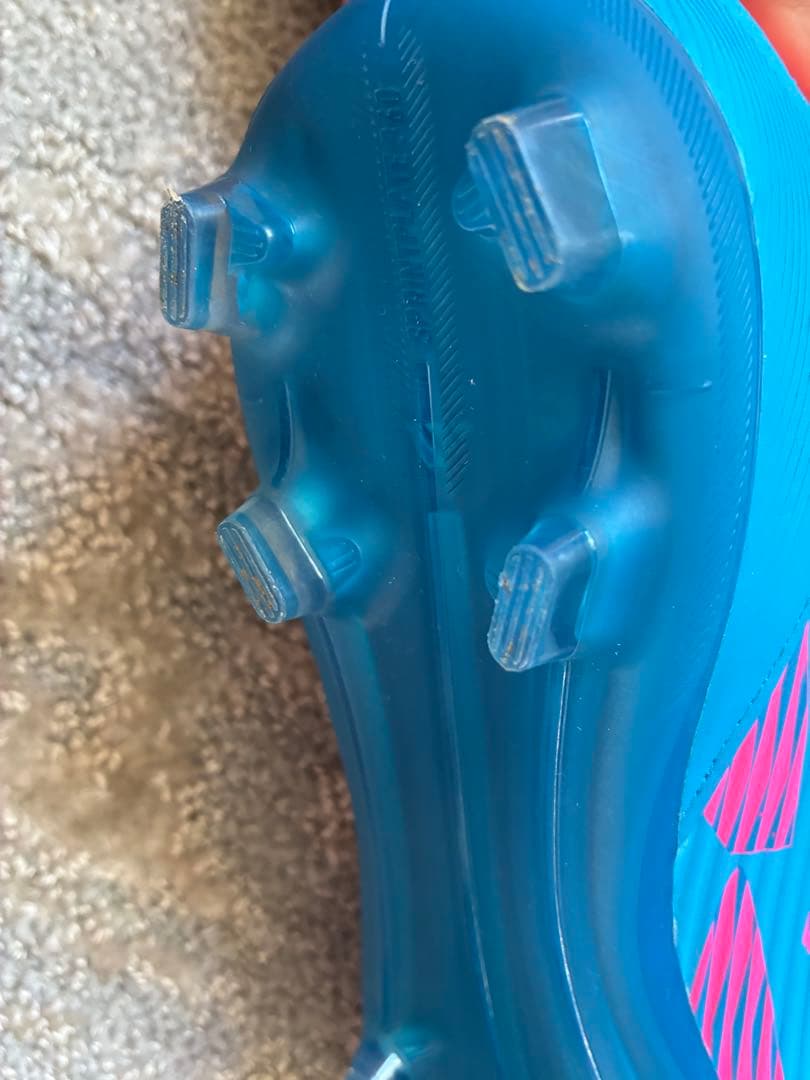 adidas F50 サッカーシューズ・スパイク