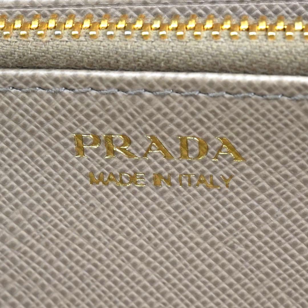 ✨専用✨　PRADA 長財布　サフィアーノレザー　三角プレート