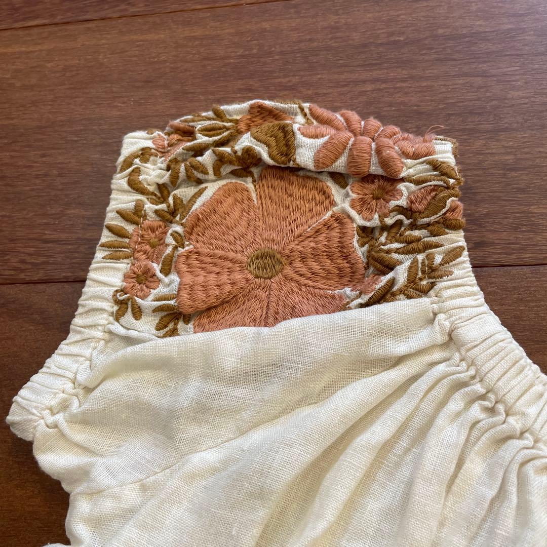 Apolinaアイボリー刺繍トップススカートセット3-5y