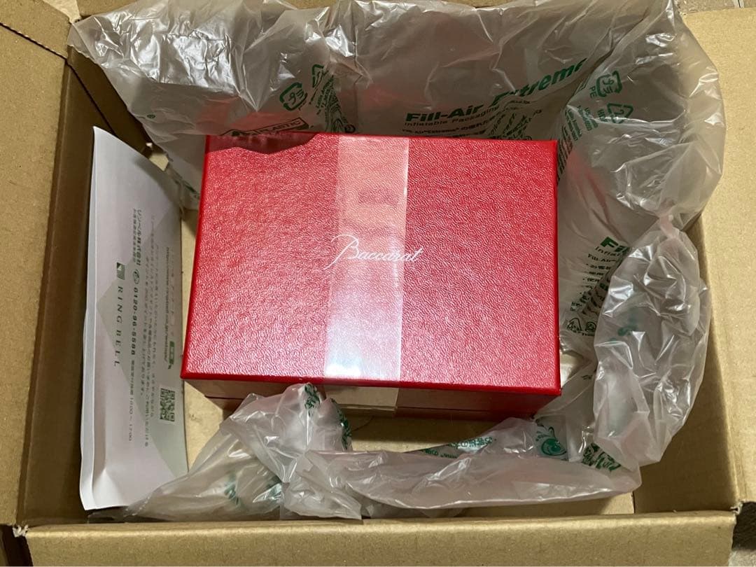 バカラ　招き猫　レッドオクトゴン