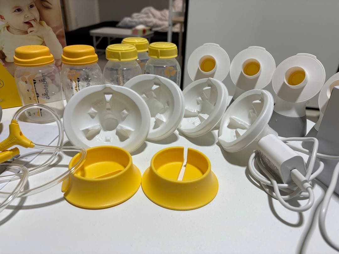 Medela Swing Maxi 搾乳器セット