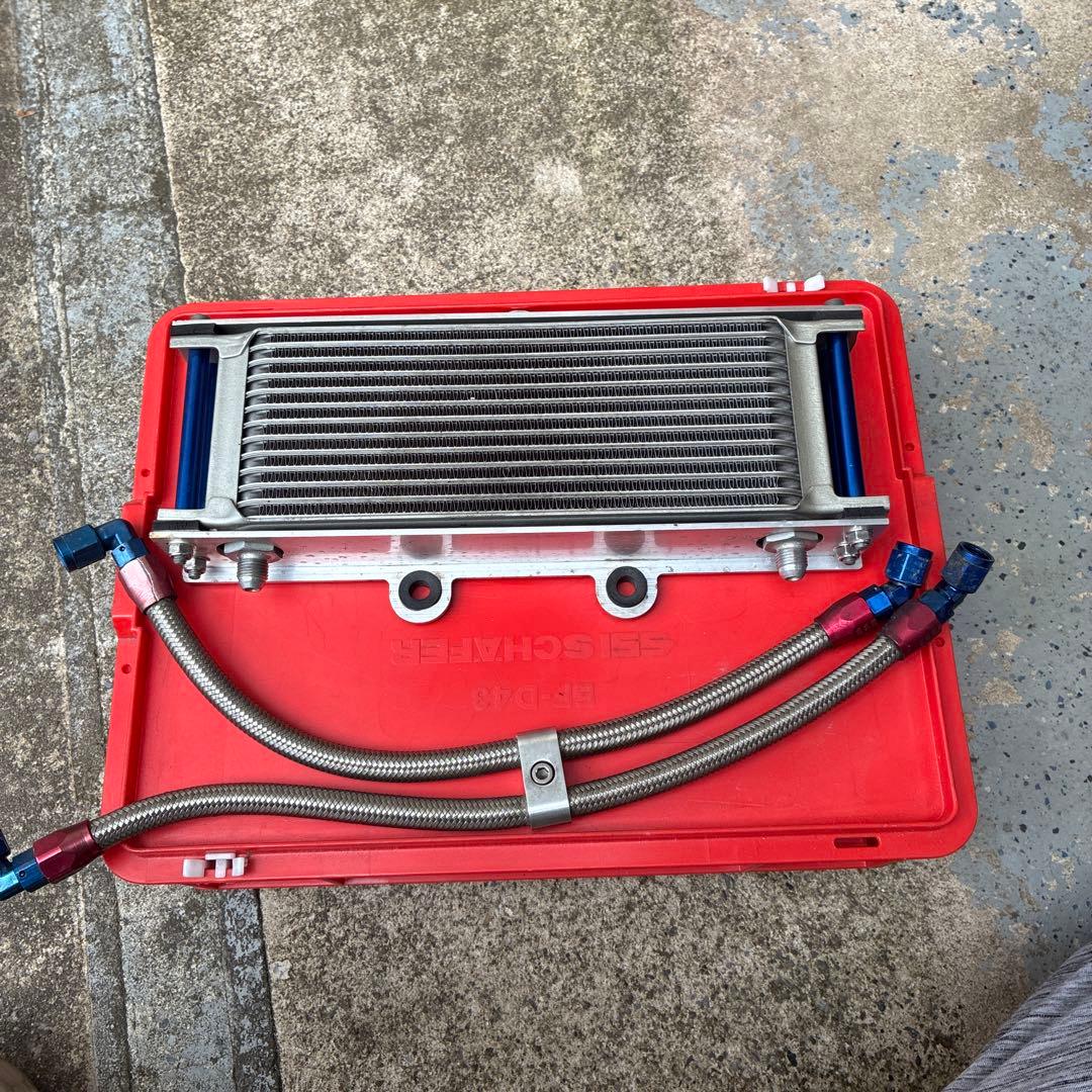 車種不明　オイルクーラー　13段 アクティブ？