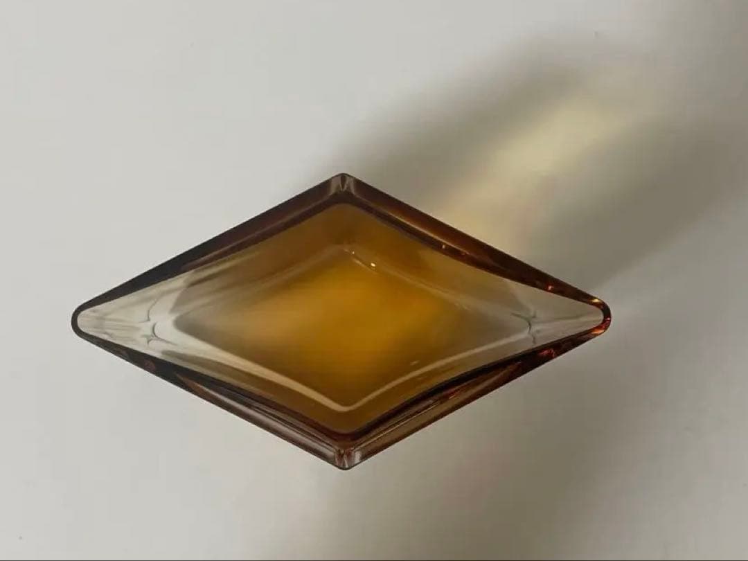 イッタラルーツRuutuフラワーベース廃盤デザート