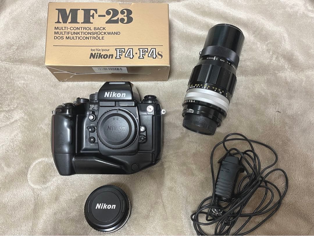 Nikon F4s + MF-23 MB-21 MC-12A 2レンズ