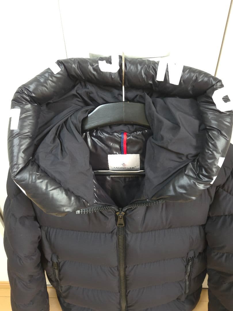 m*a様 正規品 MONCLER モンクレール ダウンジャケット GIUBBOT