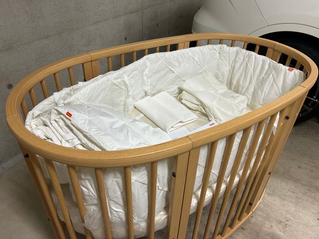 UMA様　引取り限定価格　ストッケ　ベビーベッド