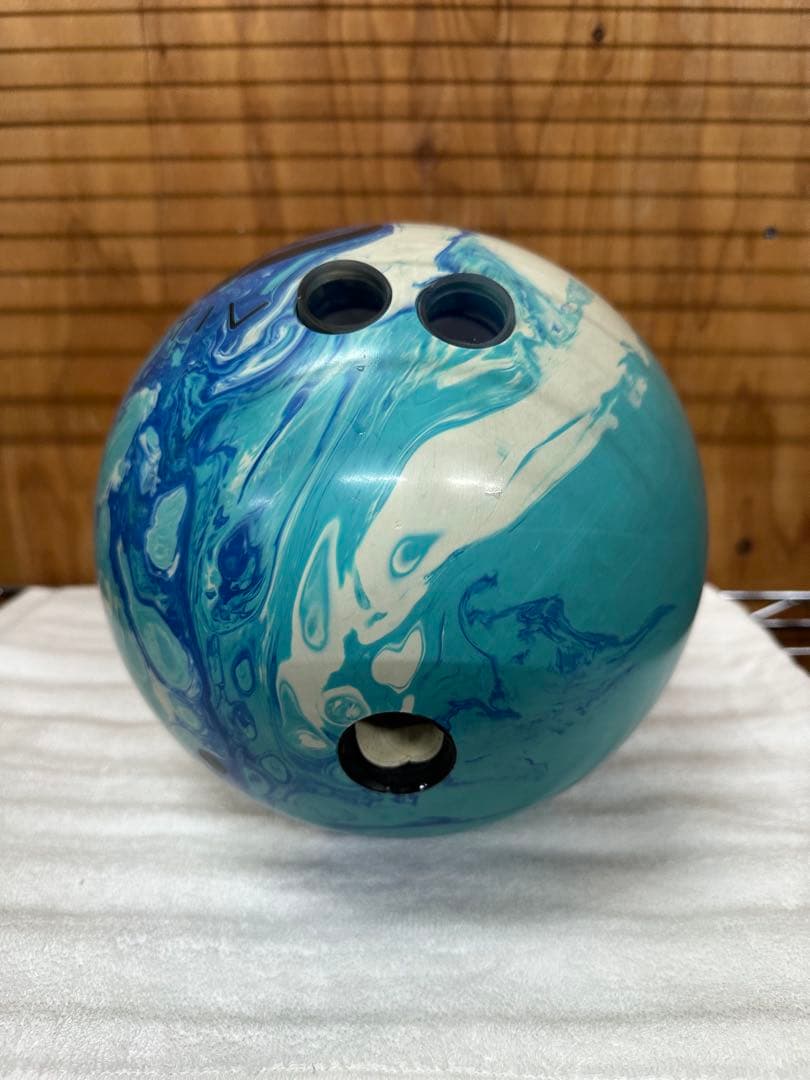 ⭐️美品⭐️ サブゼロフォージ　ボウリングボール　15ポンド