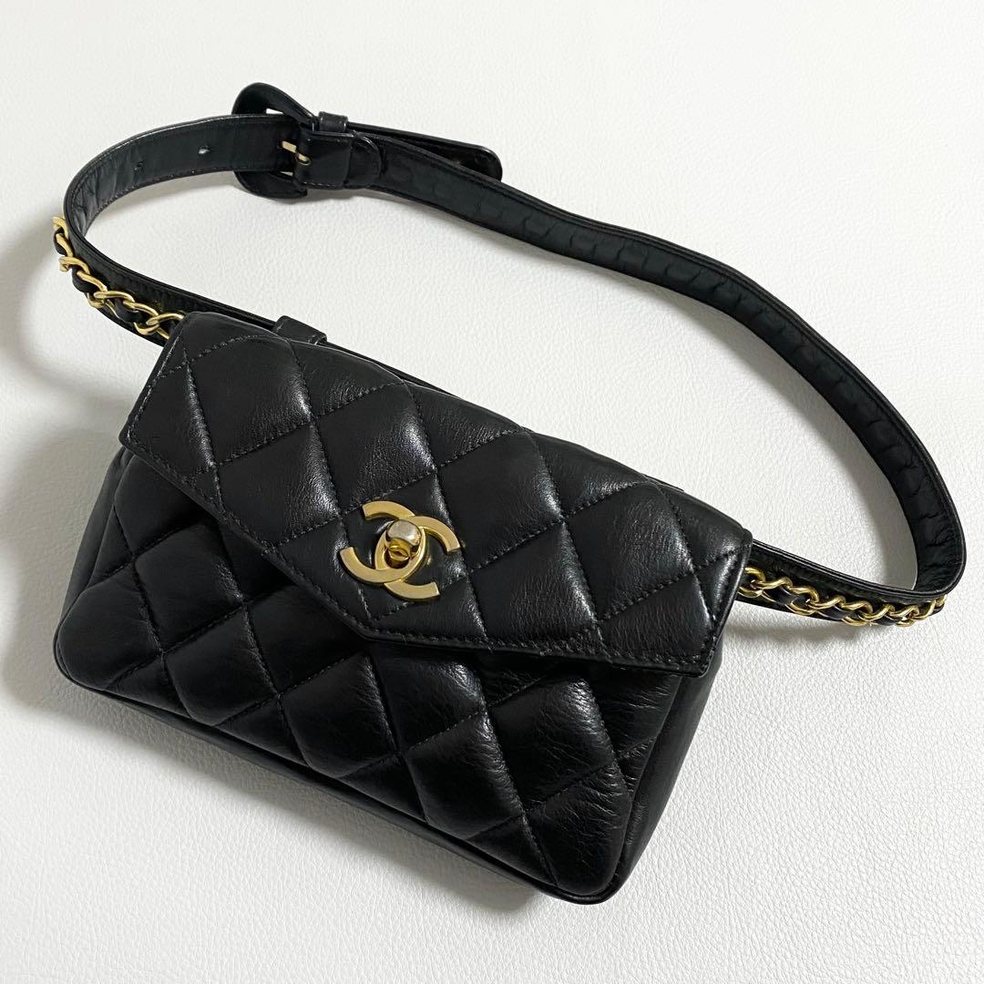 CHANEL / マトラッセ ウエストポーチ ココマーク チェーンベルト