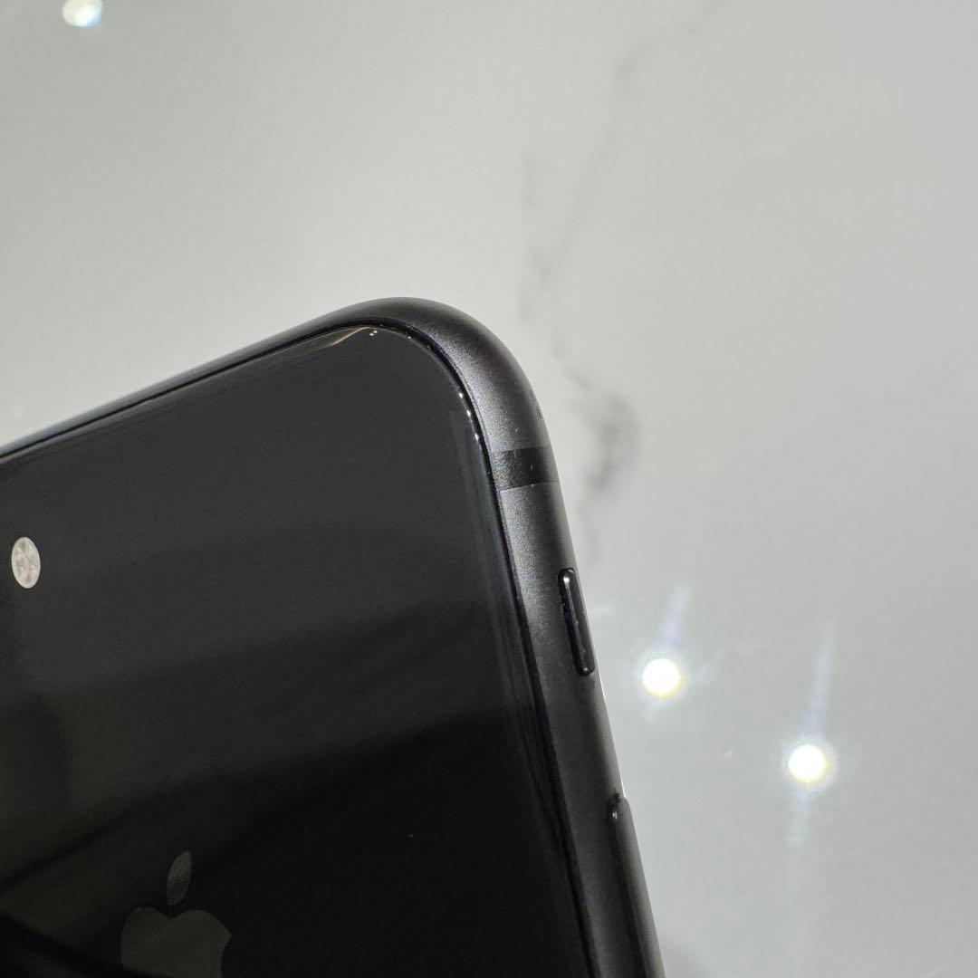 アップル iphone8 64GB SIMなし スペースグレイ