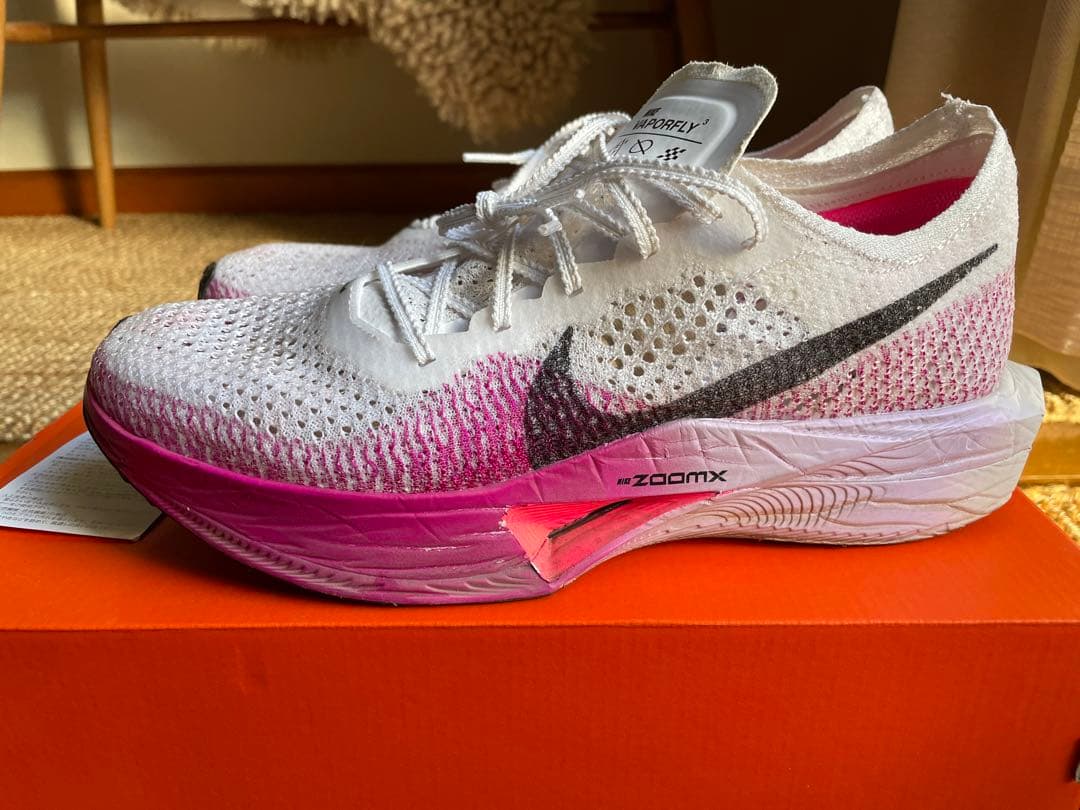 Nike ヴェイパーフライネクスト%3 27cm ホワイト/ピンク