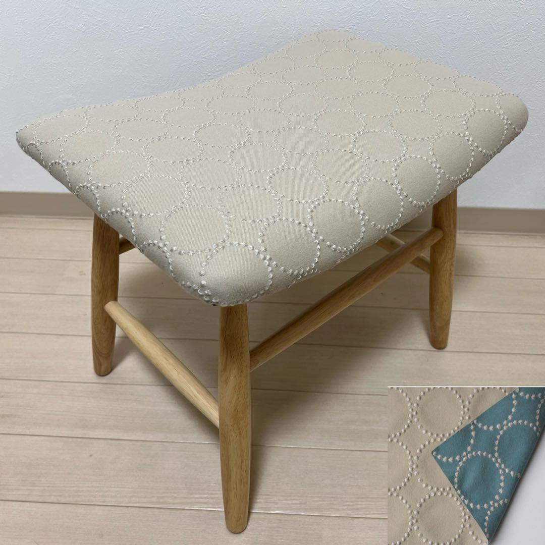 ミナペルホネン dop タンバリン スクエア スツール 【エクリュ】オットマン