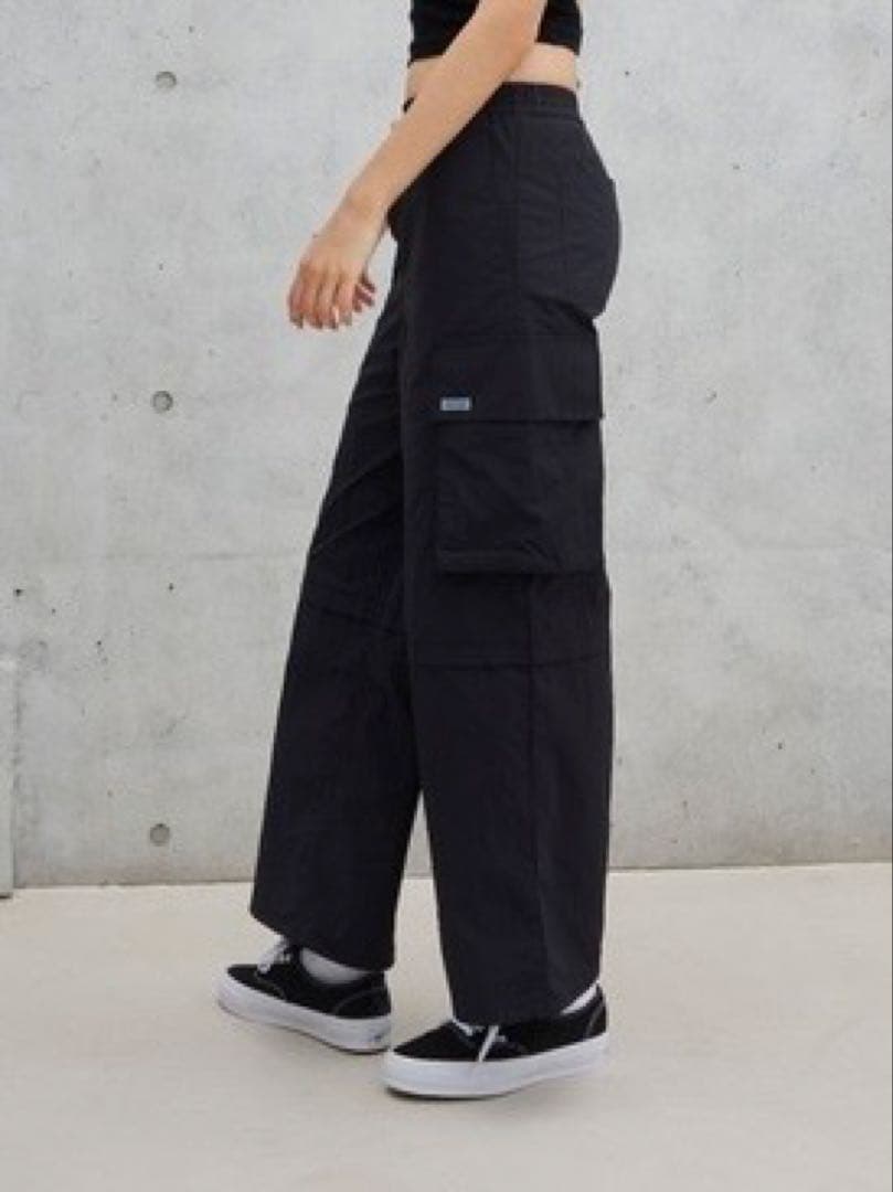 ALEXIA STAM★ナイロンパンツ