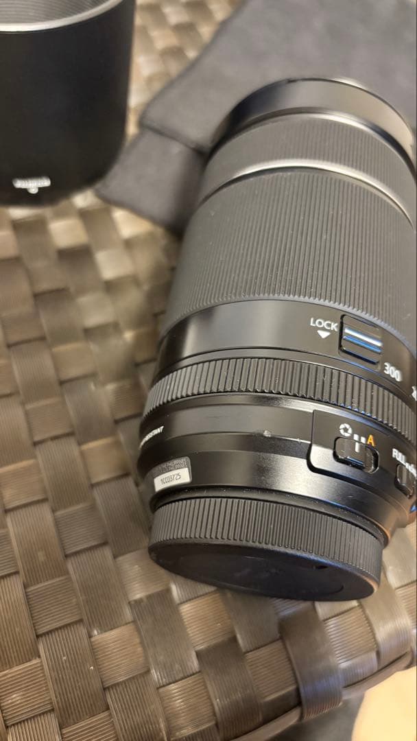 XF70-300mm F4-5.6 R LM OIS WR【美品】