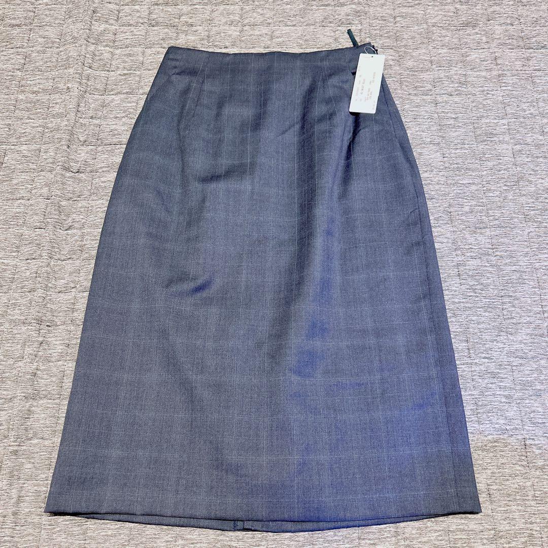 【新品タグ付き】ザスーツカンパニー　スカートスーツ　REDA