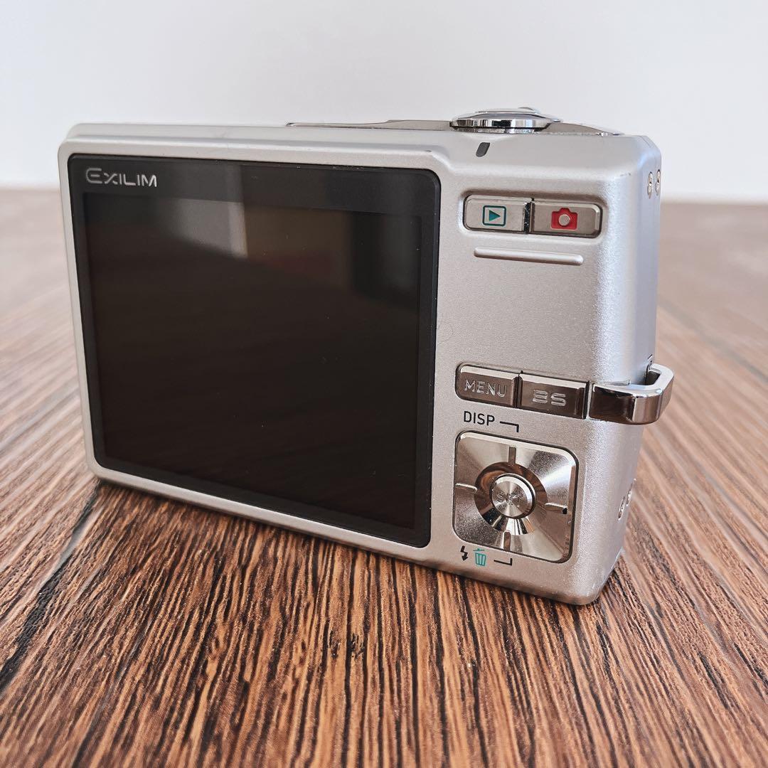 【動作品】CASIO EXILIM EX-Z600 デジタルカメラ　シルバー