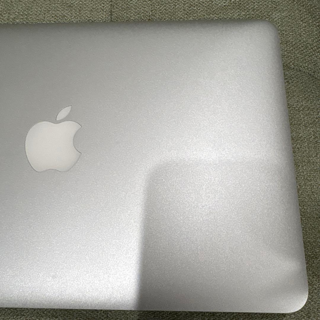 Macbook Air（A1465）, メモリ8GB / ストレージ128GB